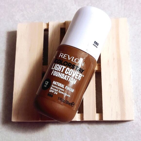 Revlon color stay LIGHT COVER FOUNDATION MOCHA #550 1.0 FL.oz - Picture 1 of 5